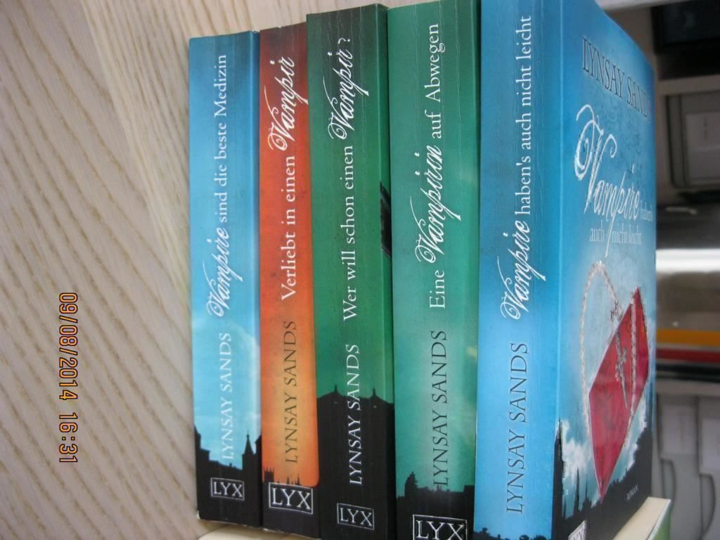 Libri: Lindsay Sands 10x Vampire Romane – Usato da Affoltern am Albis venduto da Sabinezc 6