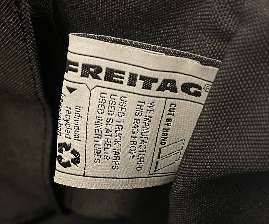 Taschen: Freitag – Gebraucht aus Losone von  3