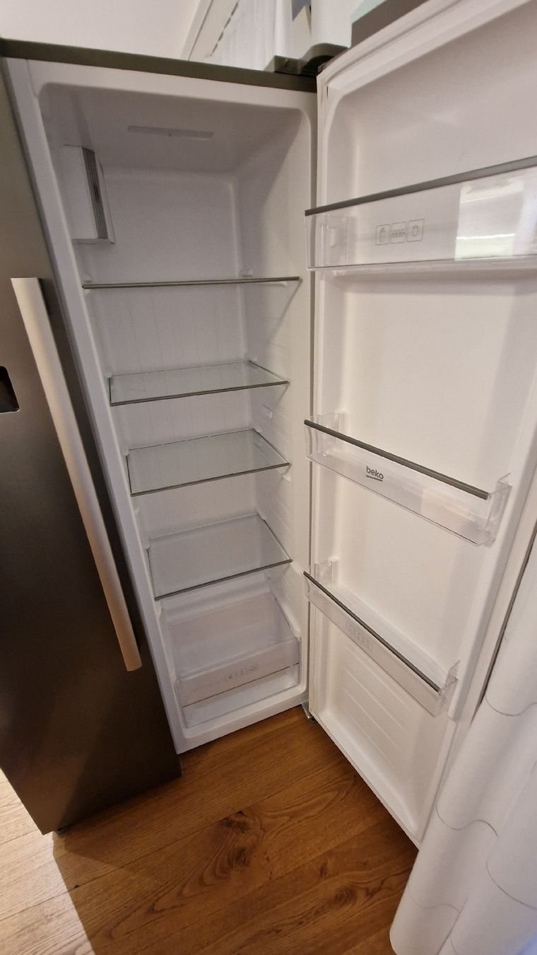 Kühlschrank: Beko Side-by-Side Kühlschrank, – Defekt aus Herisau von Antiques.AR 6