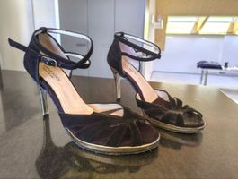 Anna Kern Tanzschuhe Salsa in Wildleder