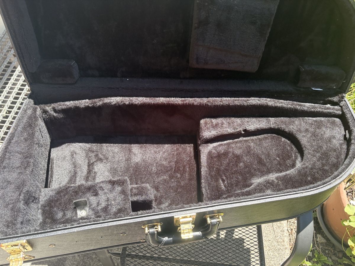 Strumenti musicali: Edwards Bassposaune Koffer – Usato da Sarnen venduto da m_comeaux 3