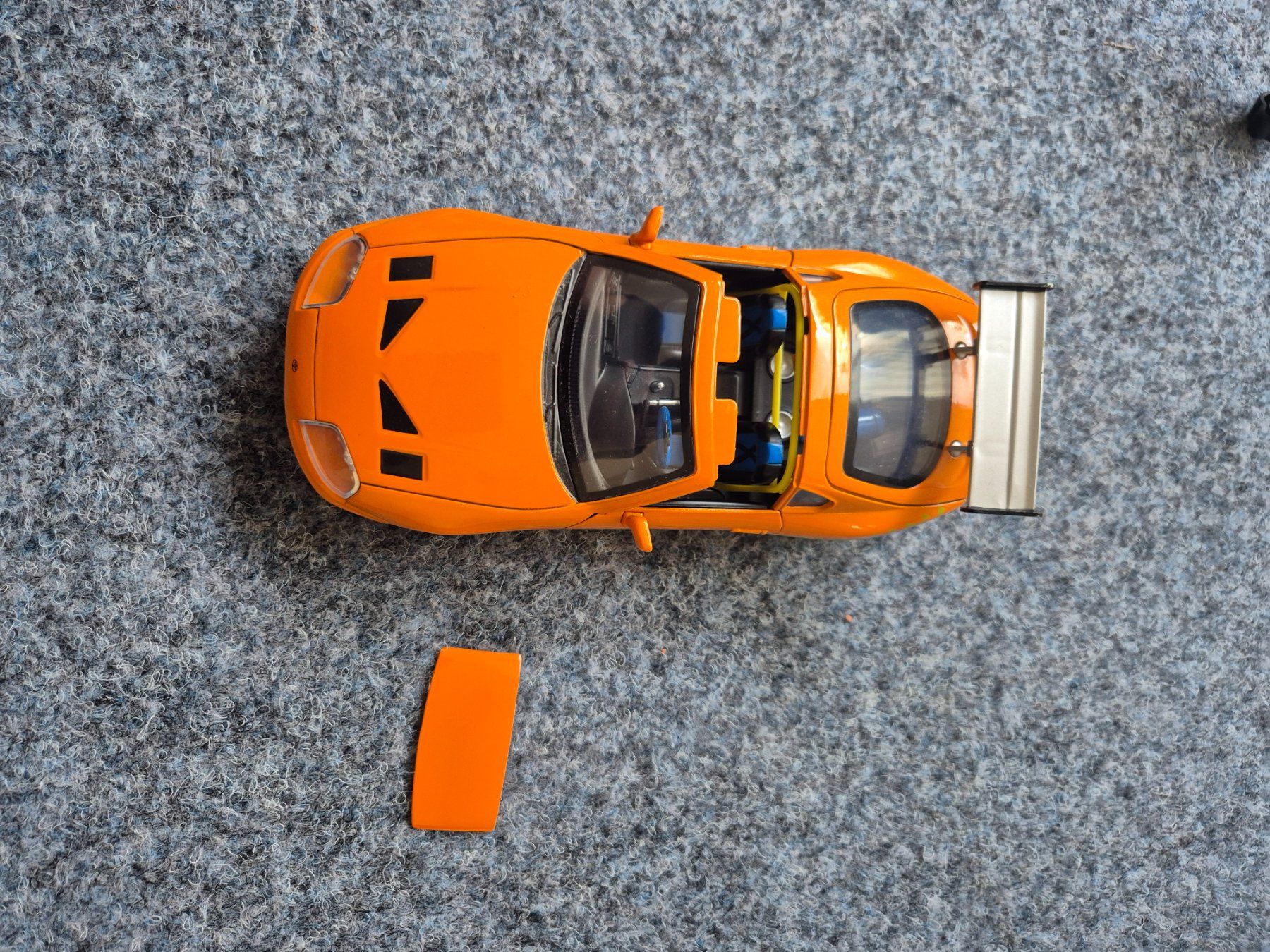 Toyota Modellini d'auto: Toyota Supra Modellauto Orange – Usato da Domat Ems venduto da tchnesa 5