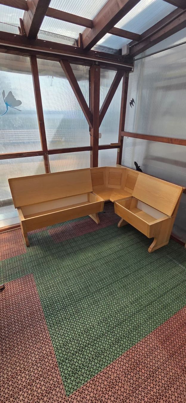 Bancs: Eckbank aus Holz – D'occasion à Worb par Oryon_Eyleen 3