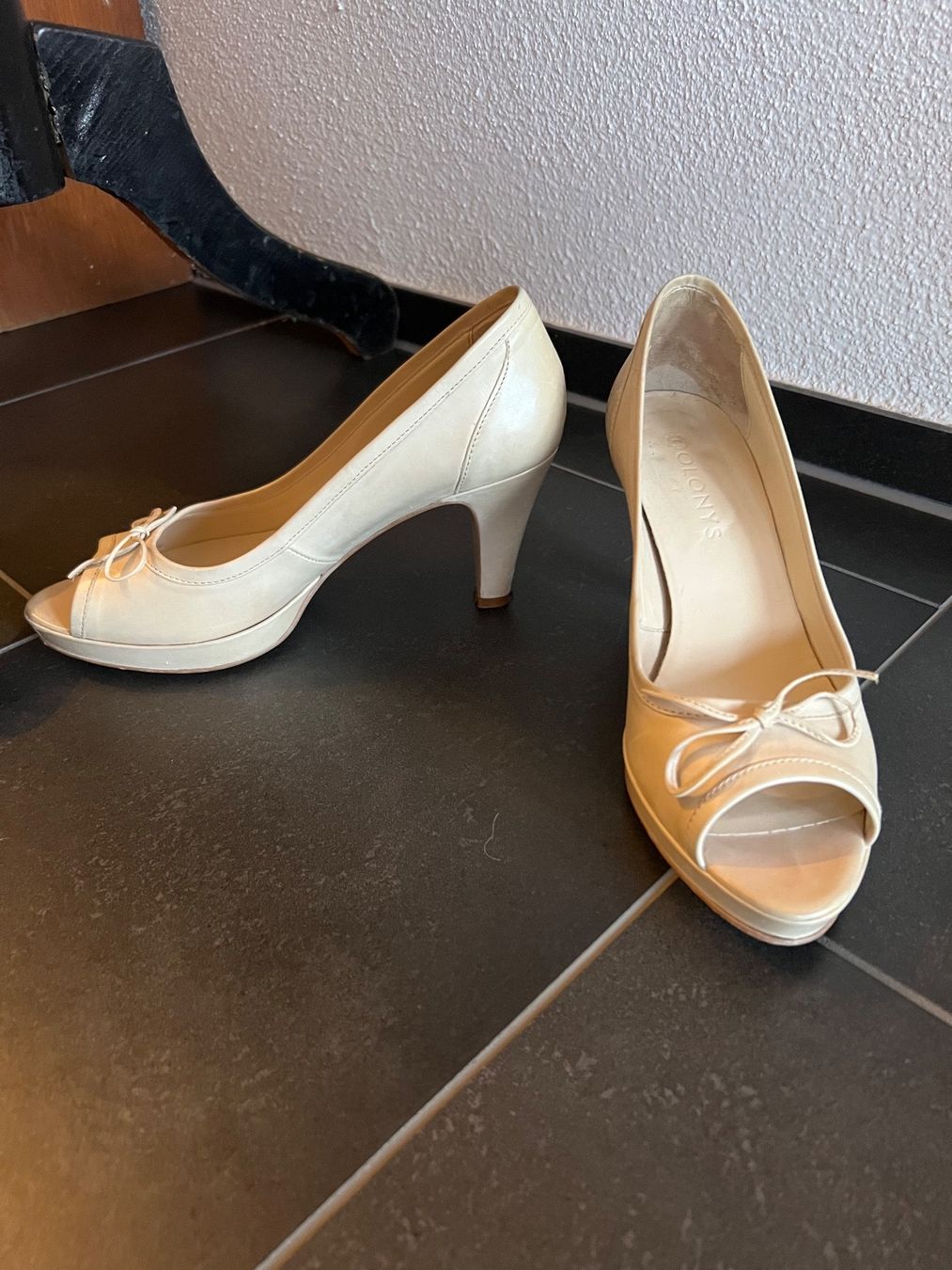 Scarpe da donna: Colonys Pumps in Creme Beige – Nuovo (secondo la descrizione) da Inwil venduto da 27sonnenschein 3
