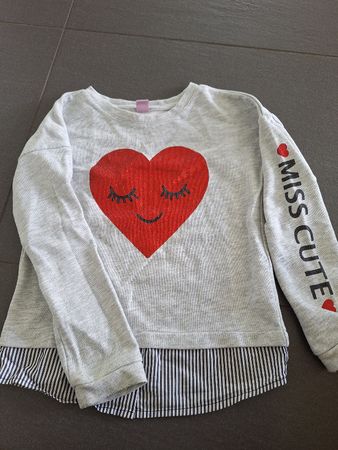 cooler Pullover Gr. 128
