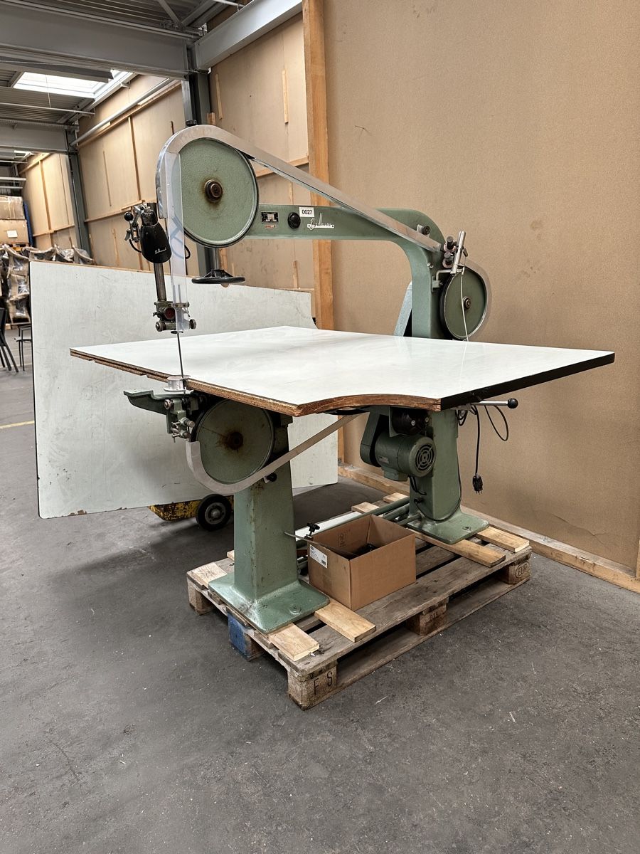 Tutte le macchine: Bullmer Stoffschneidmaschine – Usato da Nebikon venduto da schnischna80 8