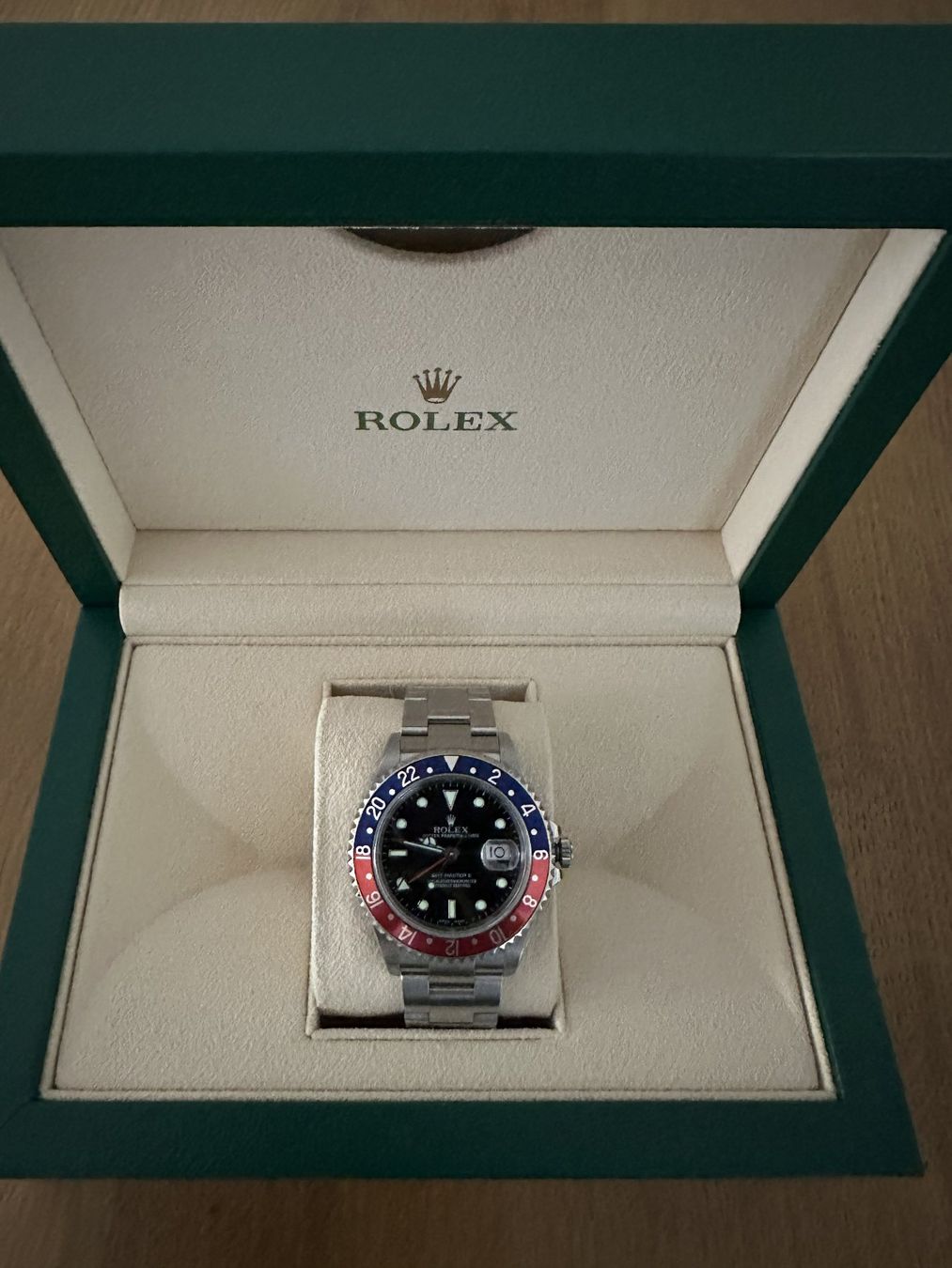 Rolex Uhren: ROLEX GMT Master II - 16710 - 2006 – Gebraucht aus Chene-Bourg von Patlered 4