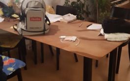 Kirschbaum-Tisch