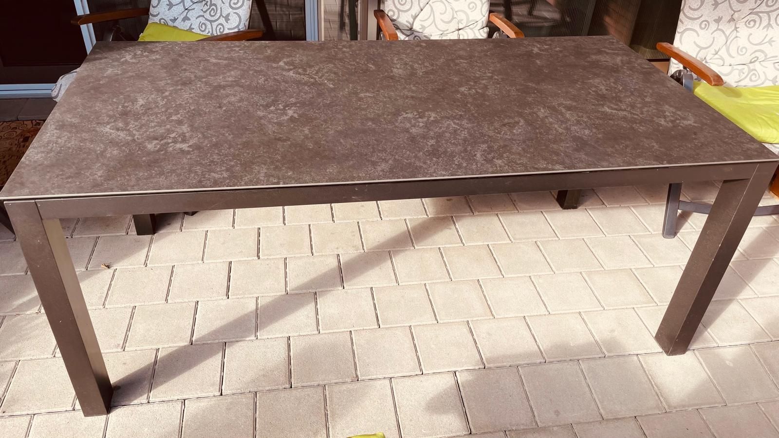 Tavoli: Gartentisch – Usato da Aristau venduto da Fr3aKy