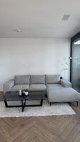 Neuwertiges Ecksofa – stylisch & bequem