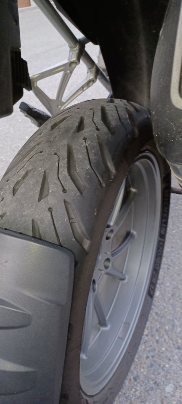 BMW Sonstige: BMW R 1200-GS Selle basse – Gebraucht aus MARTIGNY von Louloupi 7