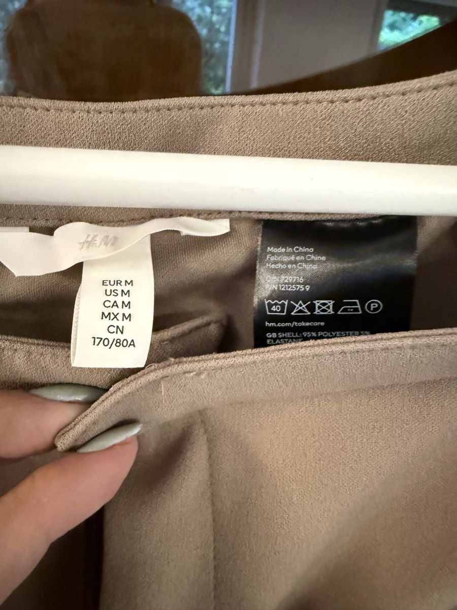 H&M Pantaloni: H&M trousers 42 – Usato da Mendrisio venduto da ketolin 1