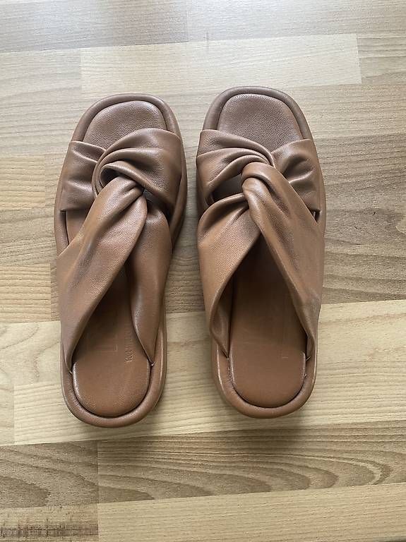 Scarpe da donna: Damen Sandalen Grösse 39 – Usato da Grenchen venduto da benu01