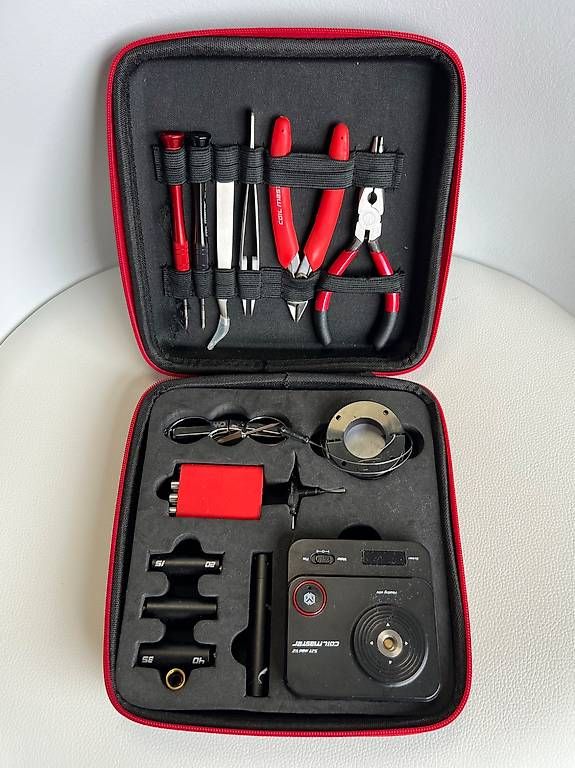 Altri Prodotti per fumatori: [Vape] Lot de box et atomiseurs – Usato da Genève venduto da fre_qlq9 3