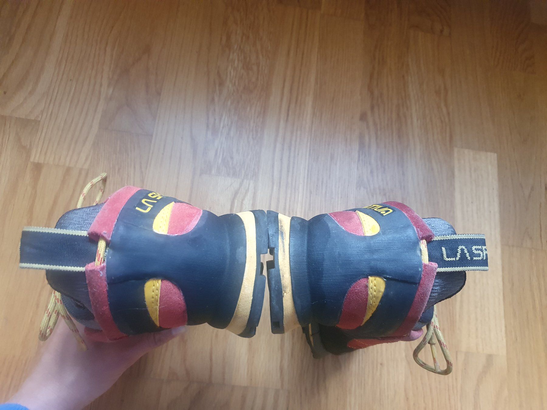 La Sportiva Herrenschuhe: Chaussure d'approche BoulderX – Gebraucht aus Fribourg von lemniscate 1