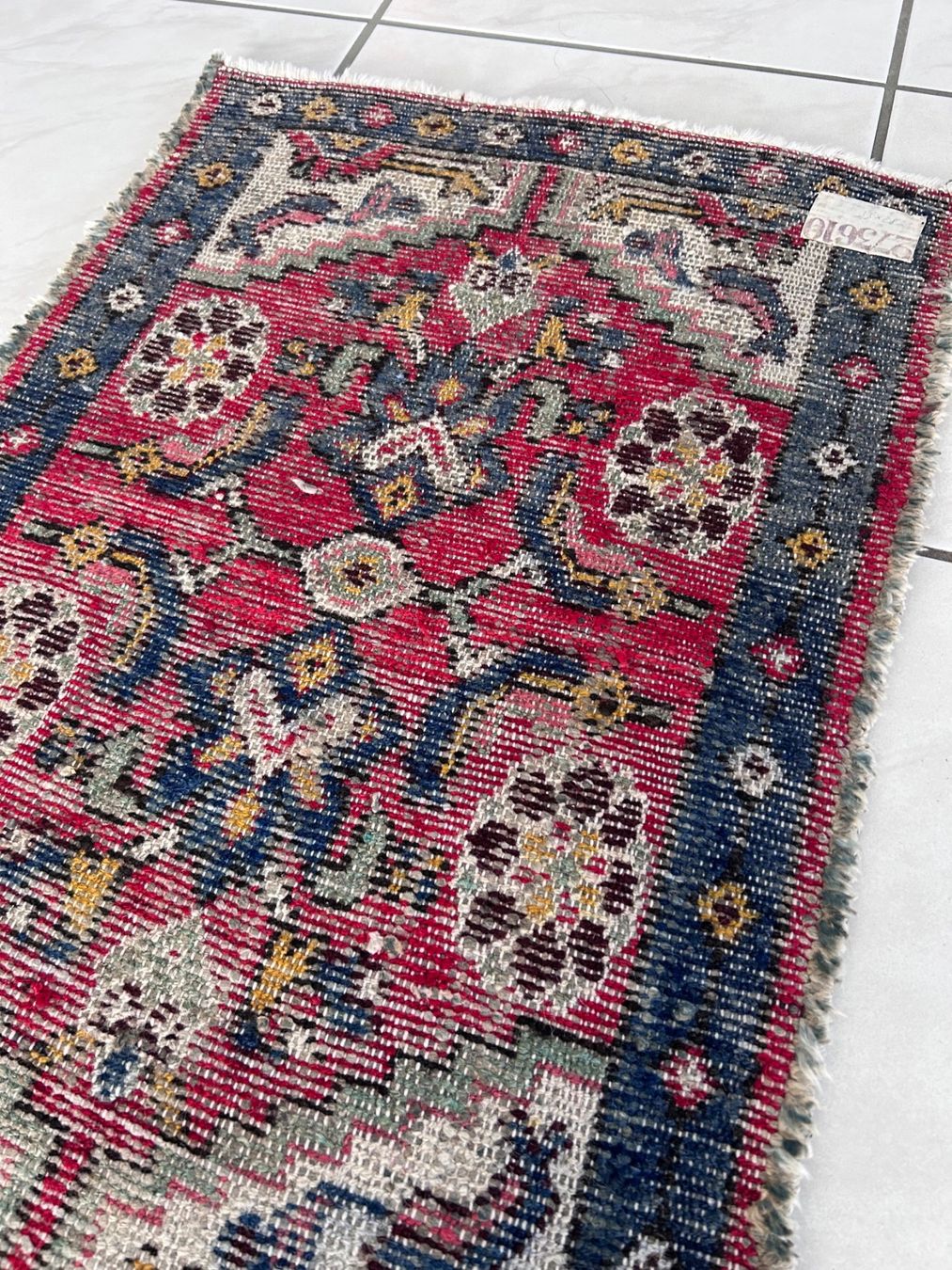 Tappeti: Teppich, Orientteppich, gut erhalten, 82x55 – Usato da Solothurn venduto da dbmd333 2