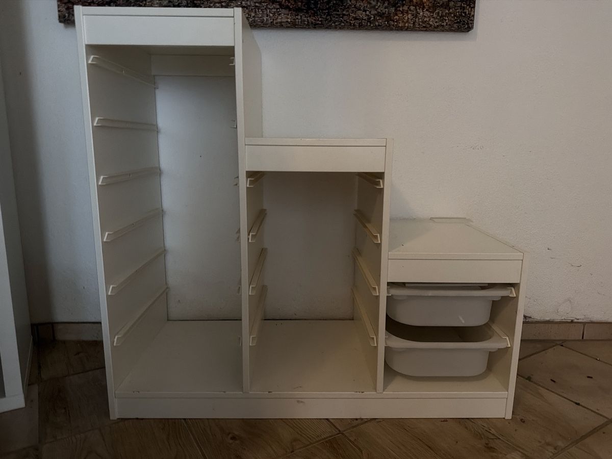 Scaffali: IKEA TROFAST – Usato da Egolzwil venduto da cariaschi