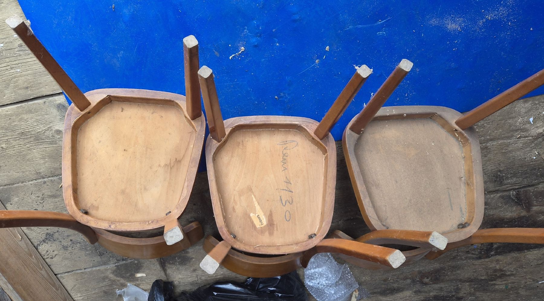Sedie: 3 anciennes chaises – Usato da Farvagny-le-Grand venduto da CollectibleWatches 4