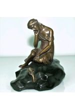 Bronzefigur Jugendstil Nymphe, Frau mit gebrochenem Krug