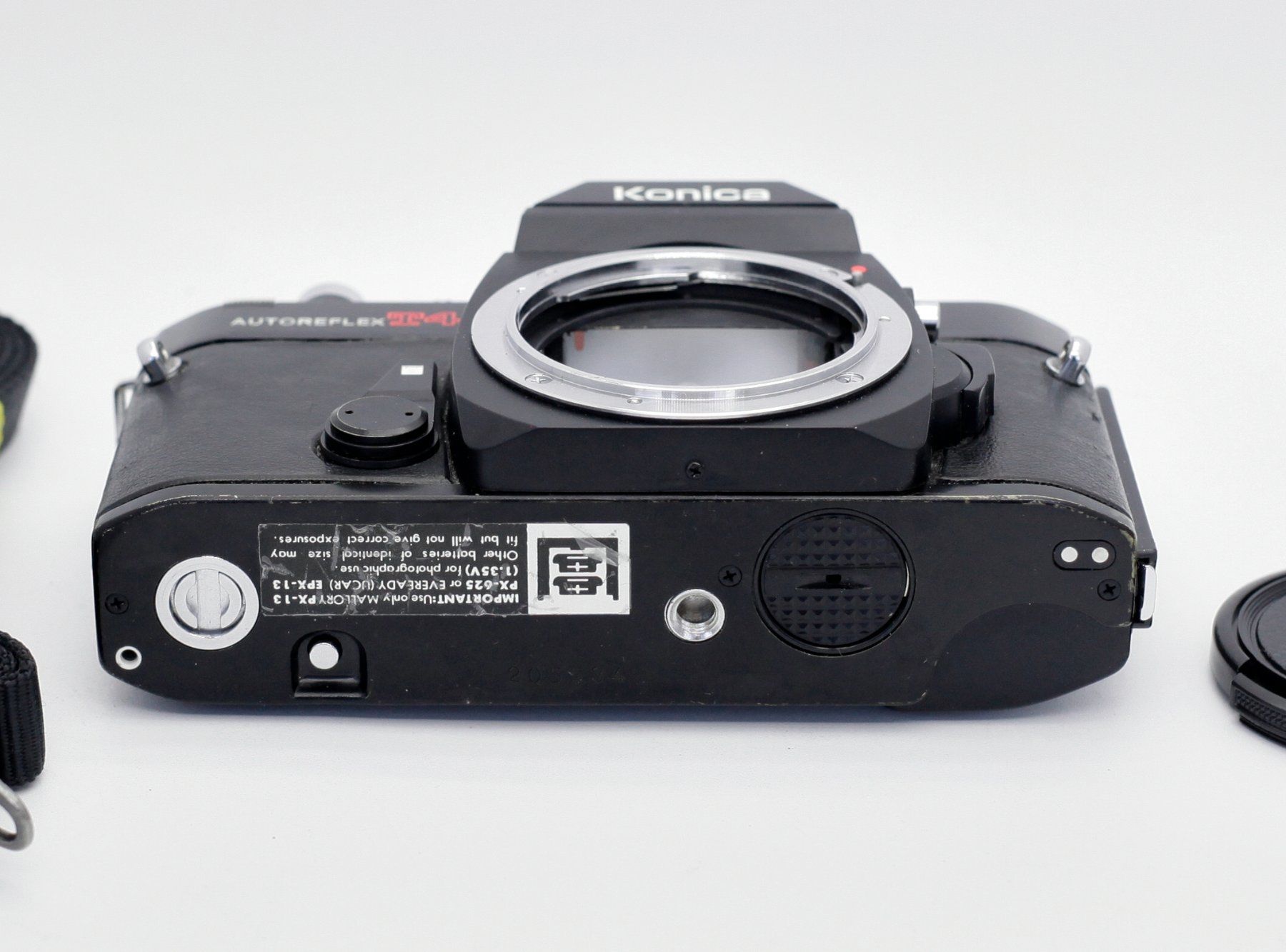 Konica Fotocamera: Konica Autoreflex T4 Body ab Service – Usato da Birsfelden venduto da Foti-Virus 3