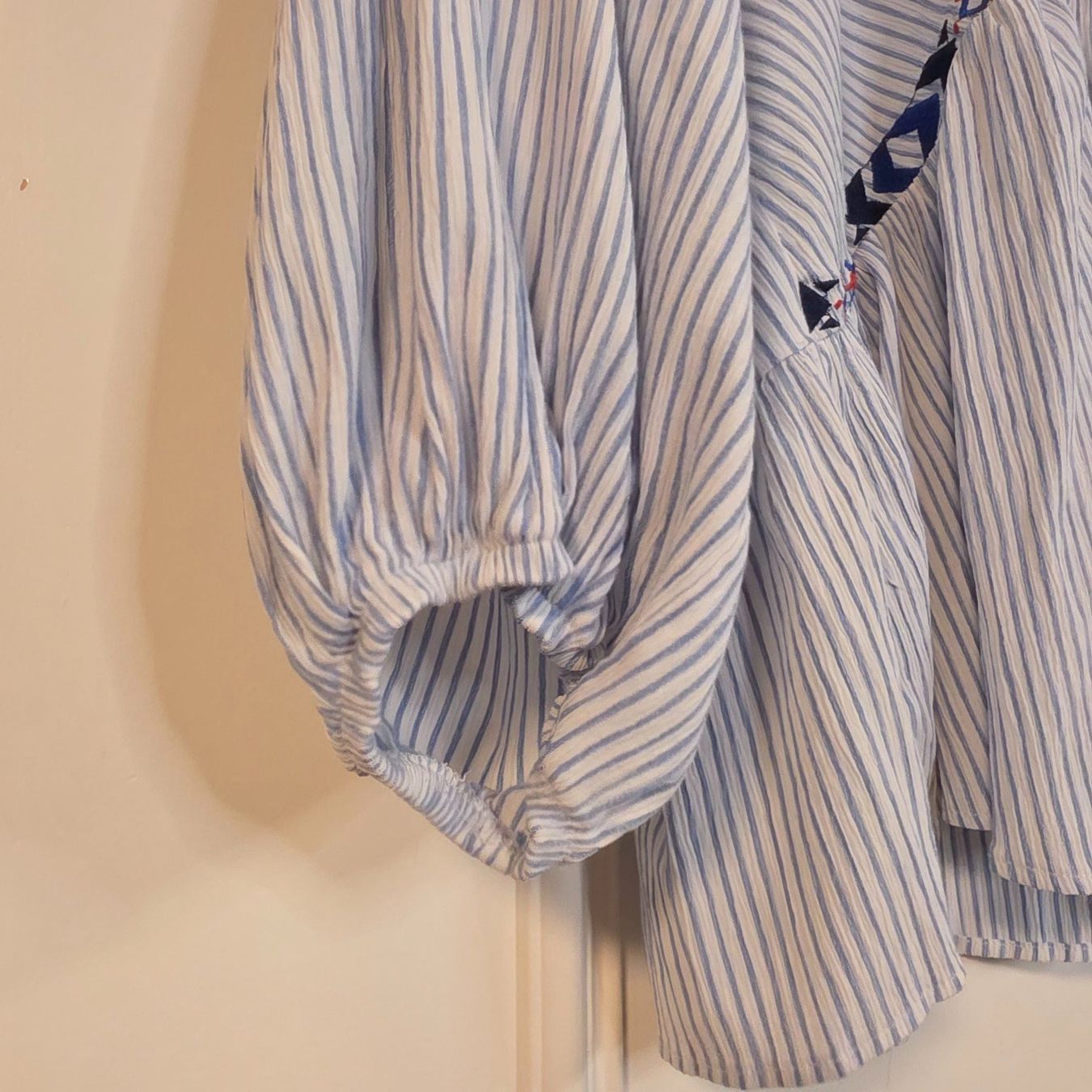 Blusen: Coton Boho Bluse mit Stickerei & Perlen Gr. 38 – Gebraucht aus Wald ZH von CapLux 9