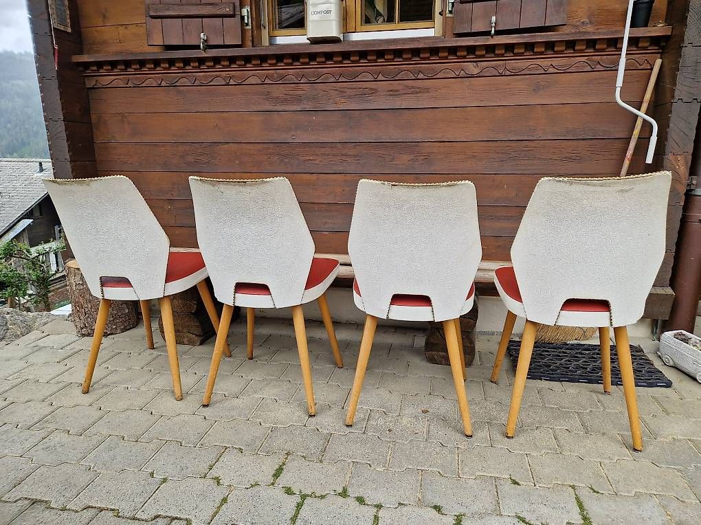 Stühle: Vintage Stühle – Gebraucht aus Zweisimmen von lowbay 1