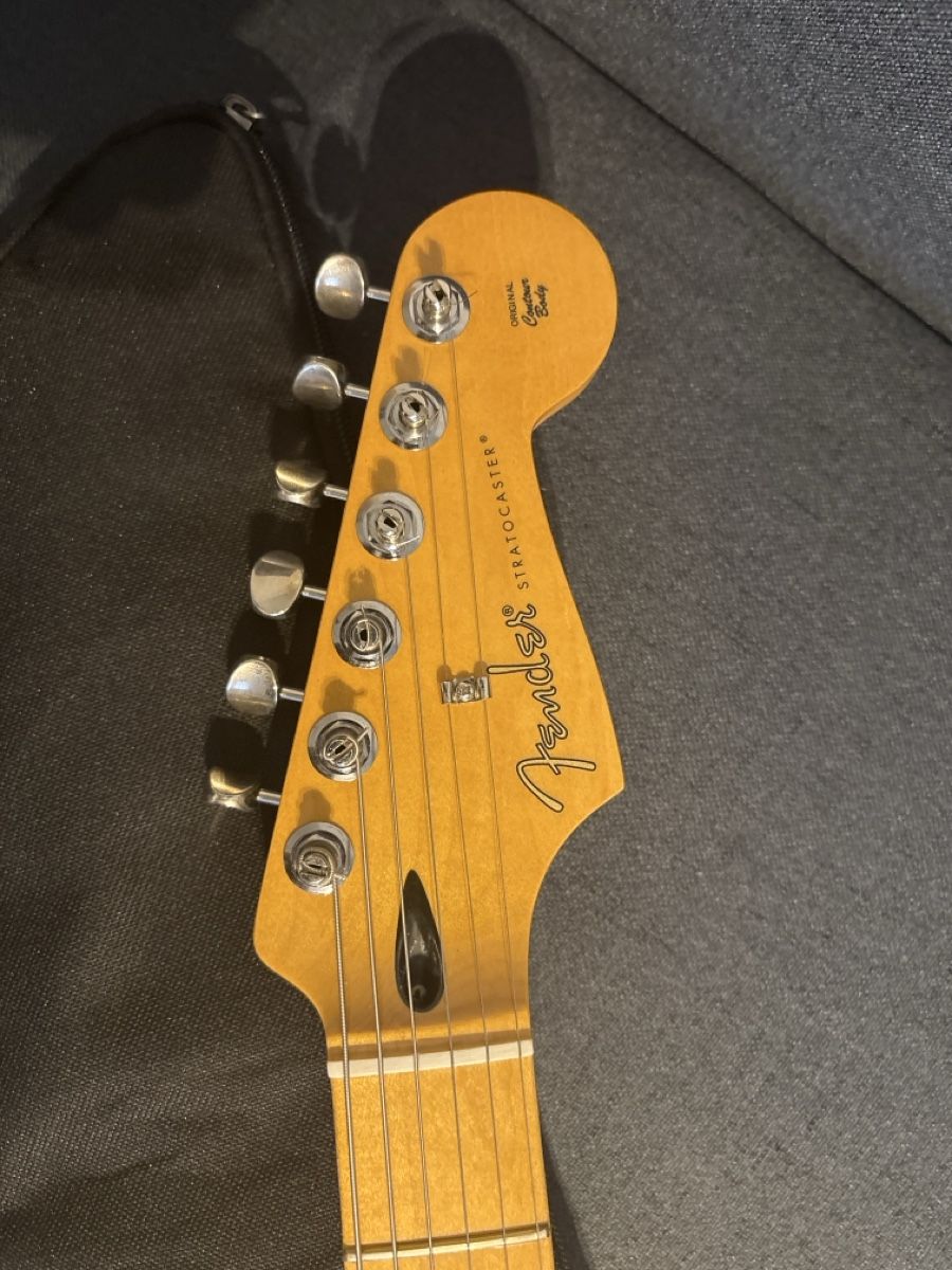 Fender Musikinstrumente: Fender Player series 2 Stratocaster – Neu (gemäss Beschreibung) aus Altdorf UR von dan_5g2t 1
