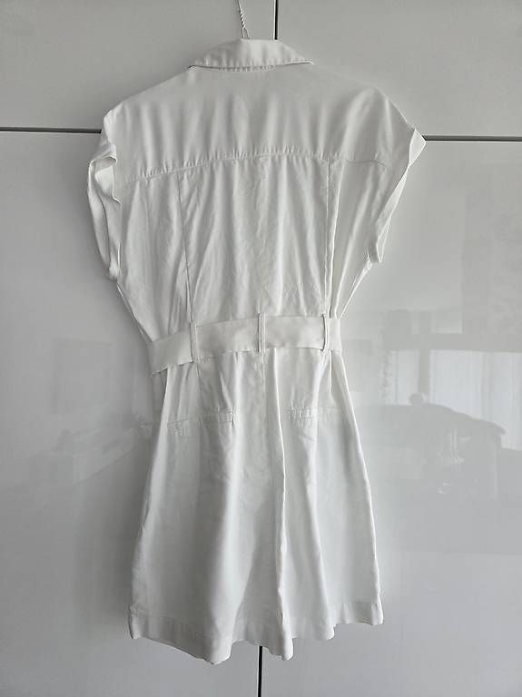 Mango Jumpsuits: Weisser Jumpsuit von Mango short – Gebraucht aus Rüfenacht BE von Biancaro 2