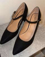 Absatzschuhe schwarz von About You Gr. 40