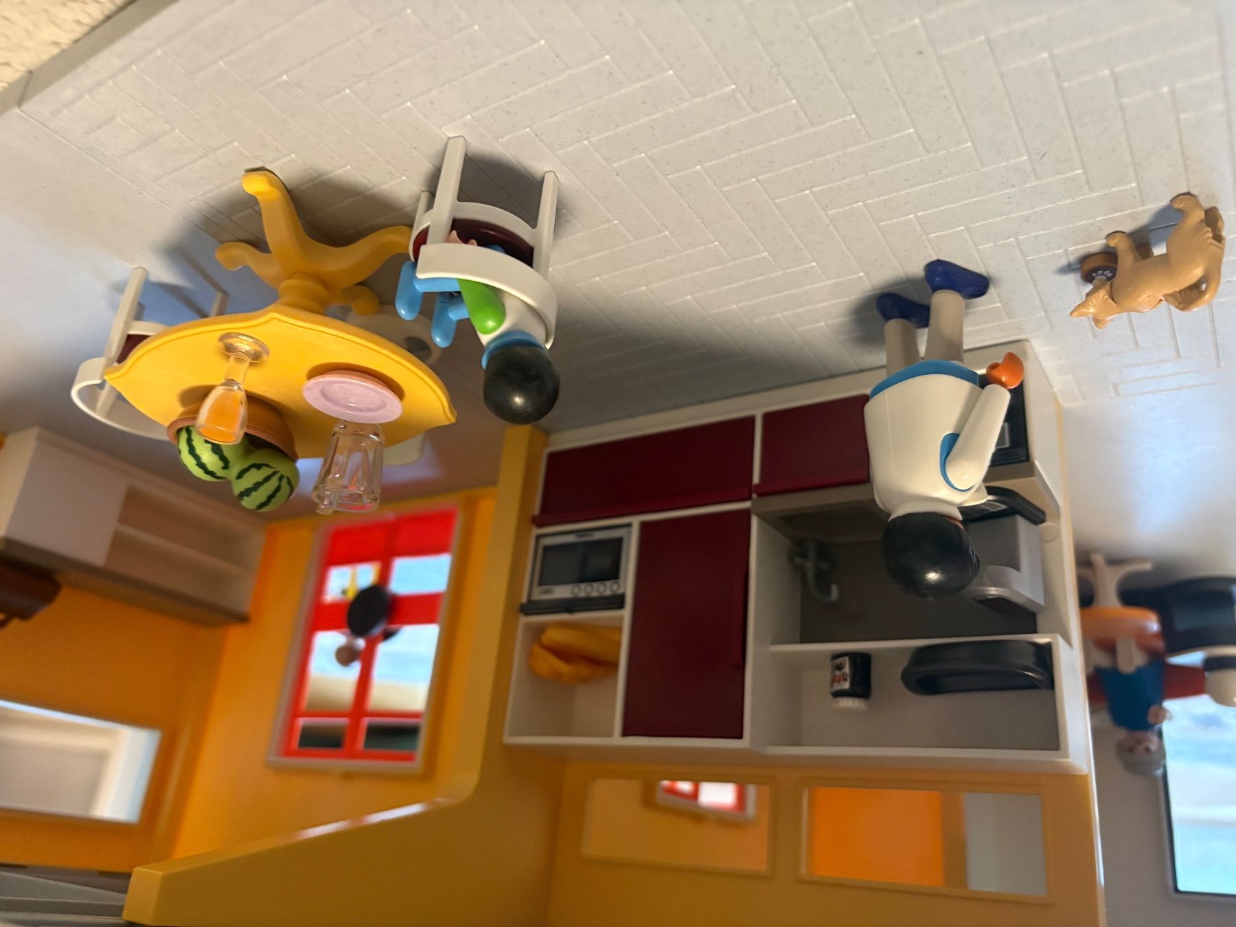 Playmobil Giocattoli: Playmobil Wohnhaus mit Einrichtung – Usato da Henggart venduto da Jacqueline_Kesseli 5