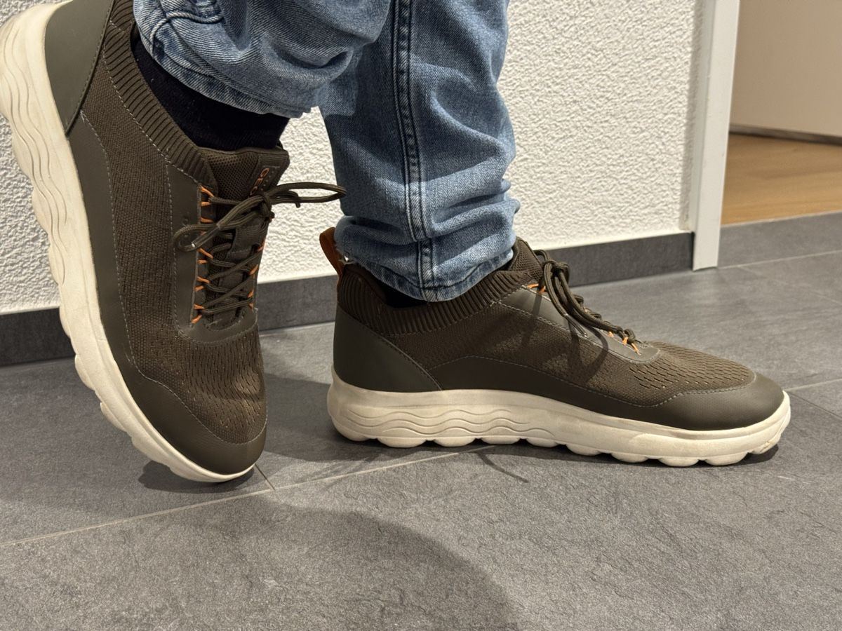Geox Scarpe da uomo: GEOX Respira Herrensneaker – Nuovo (secondo la descrizione) da Tägerwilen venduto da lenaschreiber 2