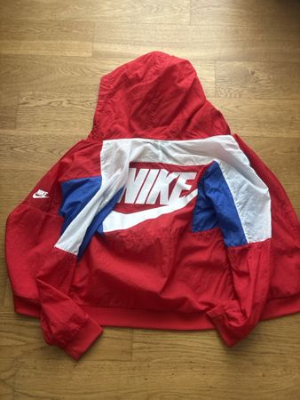 Nike Windbreaker, Kindergrösse 147 - 158cm