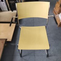 Stuhl TILA by Hintermann 2004 stapelbar Dietiker CH NP445.00