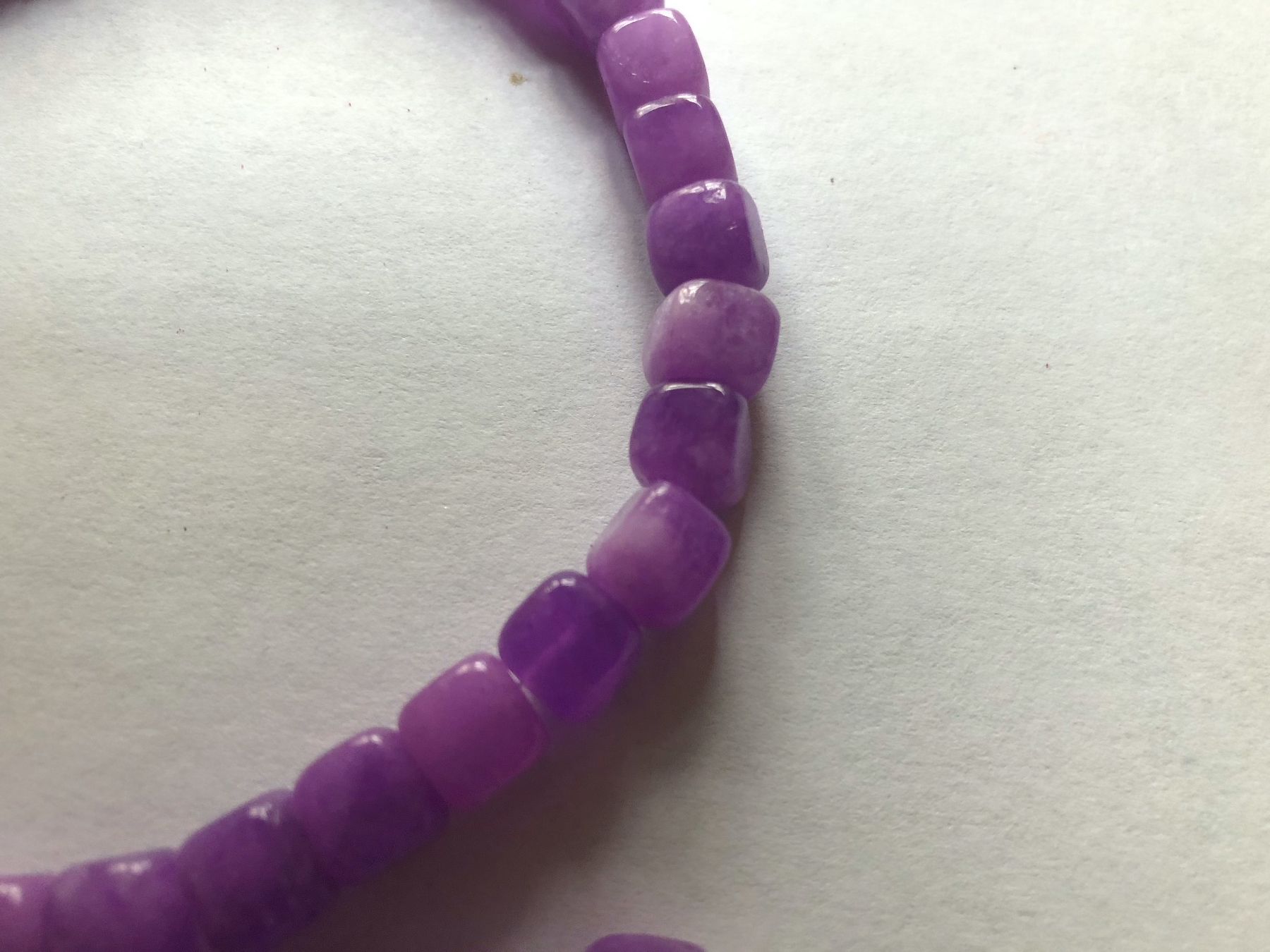 Pietre preziose: schöne "Amethyst" Perlen eckig 8x8mm - 1 Strang – Nuovo e nell'imballaggio originale da Ittenthal venduto da Hwaggis 2