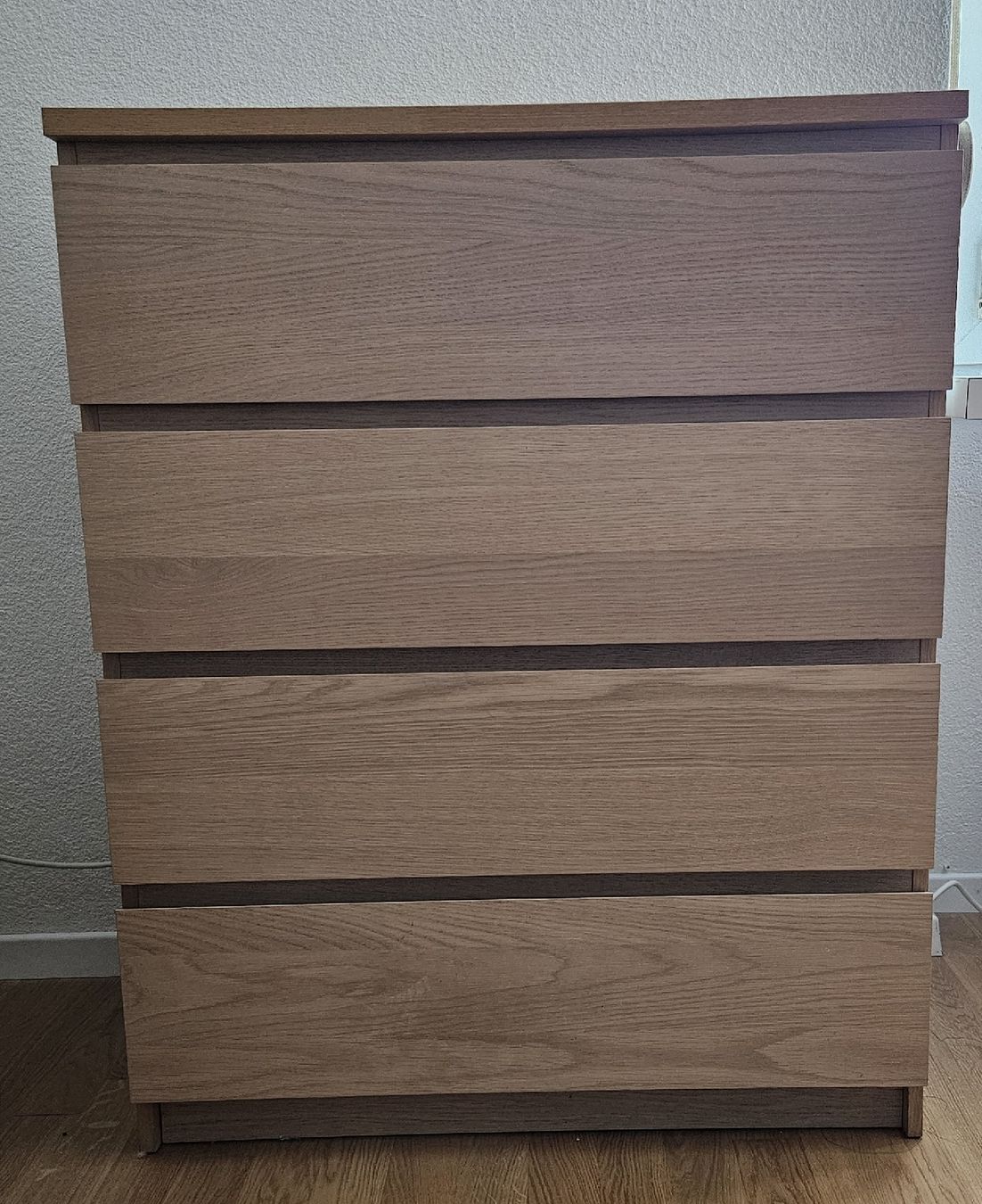 Ikea Commodes: Ikea Malm Kommode 4 Schubladen – D'occasion à Goldach par eli227 1