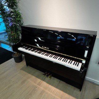 Strumenti musicali: Kawai-K-15 ATX-L Occ. – Usato da Ittigen venduto da KrompholzMusik