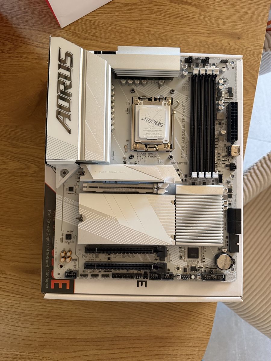 Gigabyte Mainboards: Aorus B650E Elite AX ICE Mainboard  – Gebraucht aus Güttingen von JeffreyGucc 1