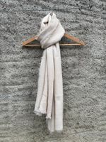 Warmer Winterschal beige