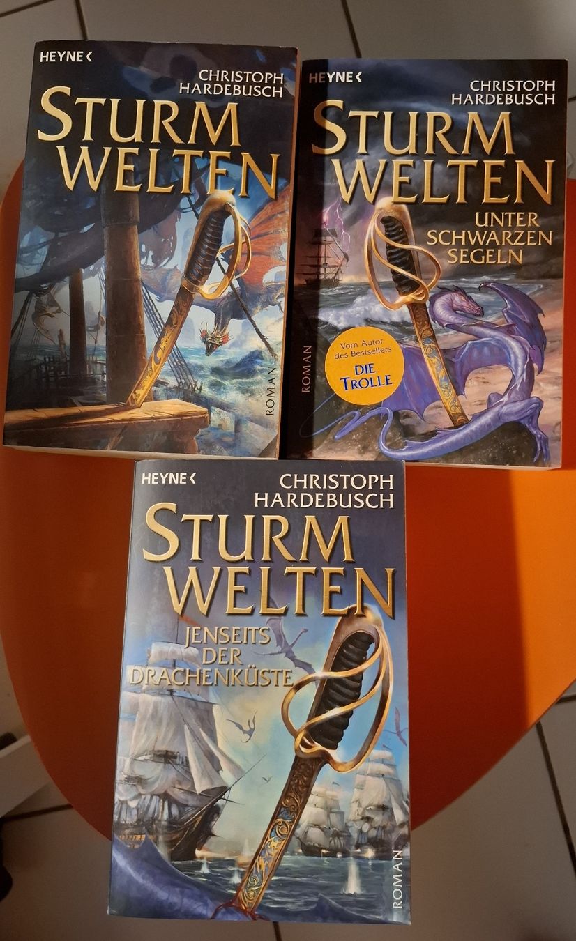 Libri: Christoph Hardebusch Sturm Welten Romans 3er Set – Usato da St. Ursen venduto da ann_jsw9