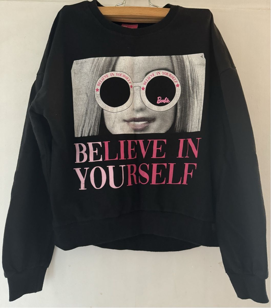 Pullover & Sweatshirts: Barbie Pullover – Neu (gemäss Beschreibung) aus Mühlethurnen von Indriukas