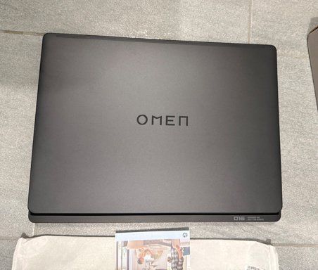 Hewlett Packard Notebook: OMEN MAX 16 inch Gaming Laptop PC 16-ak0000 (A4UX7AV) – Usato da Buchrain venduto da NZXQROP 2