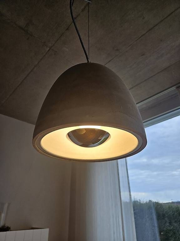 Lampadari & plafoniere: Esszimmerleuchten Beton – Usato da Bronschhofen venduto da Tobi_79 1