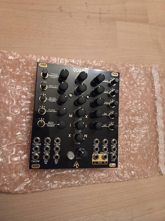 Strumenti musicali: After Later Audio Quarks Eurorack Modul – Usato da Zürich venduto da Flvr 1