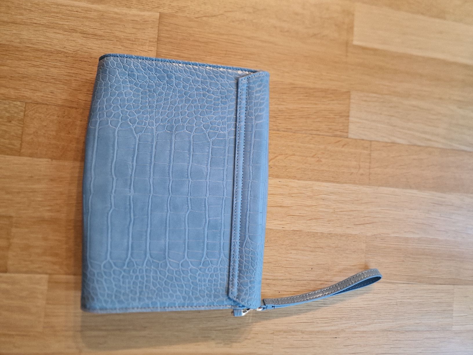 Taschen für Damen: Clutch hellblau – Neu (gemäss Beschreibung) aus Bern von Monaluna 2