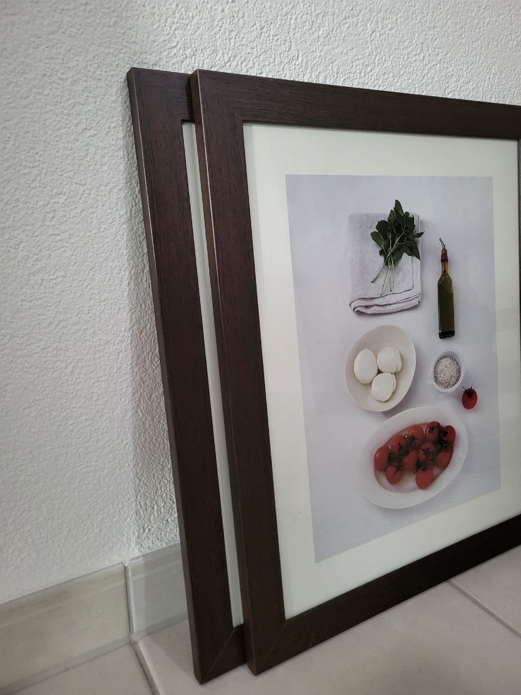 Posters & Illustrations: Zwei Bilder mit Holzrahmen – D'occasion à Birmenstorf AG par Cjl 3