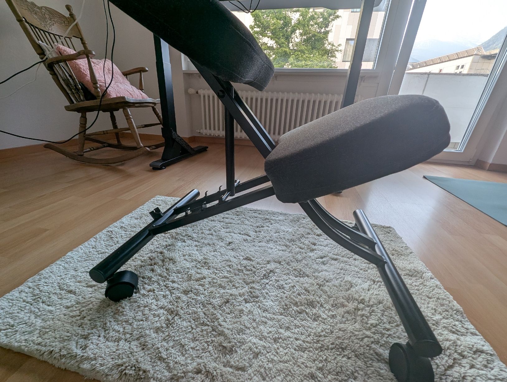 Ikea Sedie: Ikea Ergonomic Kneeling Chair - Improve Your Posture Now! – Usato da Glis venduto da livespringly 6