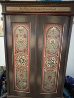 Antiker Schrank