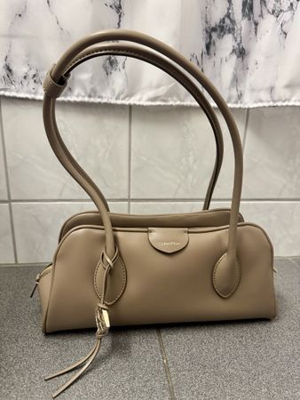 Handtasche Calvin Klein beige neuwertiger Zustand