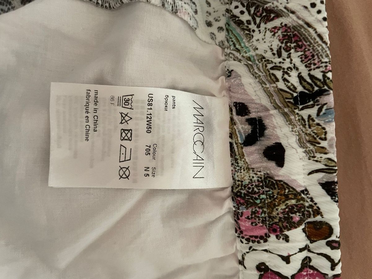 Marc Cain Pantaloni: Marc Cain Grösse 42 Sommerhose – Usato da Sissach venduto da Monkbay 4