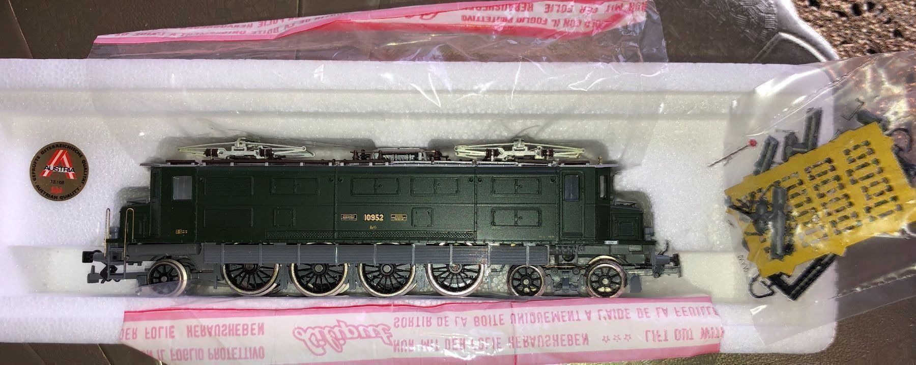 Liliput Modellini di ferrovie: Liliput 4750 SBB Ae 4/7 Nr.10952 E-Lok – Nuovo (secondo la descrizione) da Burgdorf venduto da Gedora 4